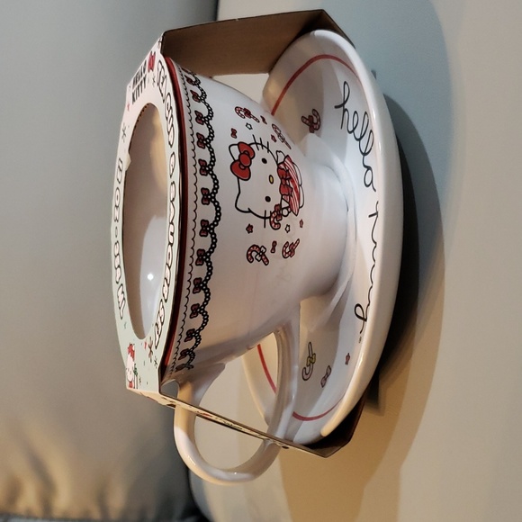 Hello Kitty Teacup and Saucer set NEW - Picture 2 of 7